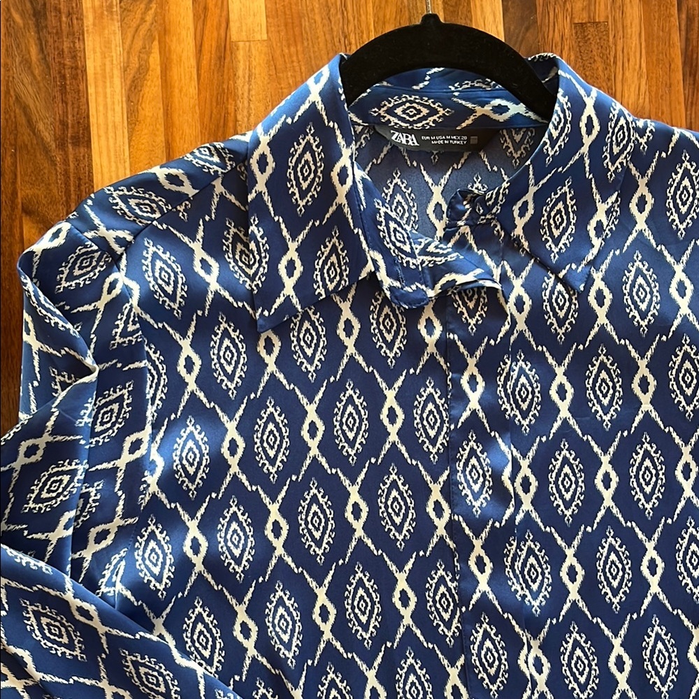 Zara Blue and White button up  Shirt